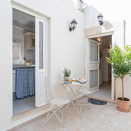 Ortigia Lifestyle 4 Seasons Villa Syracuse Buitenkant foto